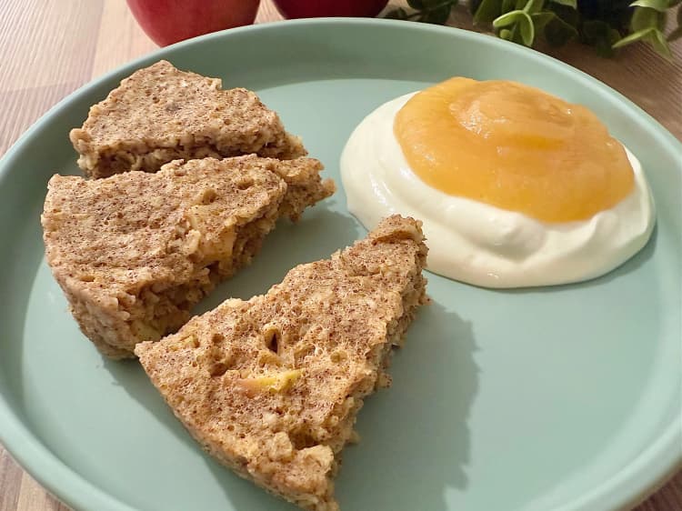 Apple Oats Cake