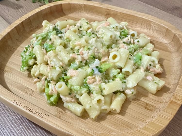 Salmon Broccoli Mac and Cheese
