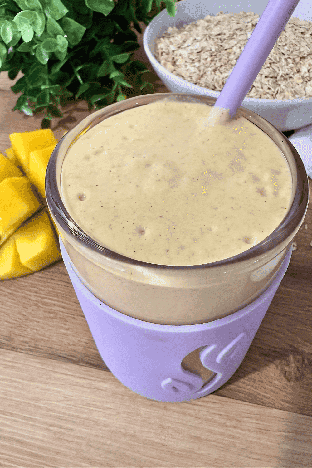 Mango Oatmeal Breakfast Smoothie