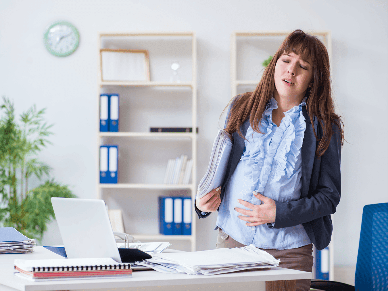 10 Funny Pregnancy Struggles Only Pregnant Women Understand